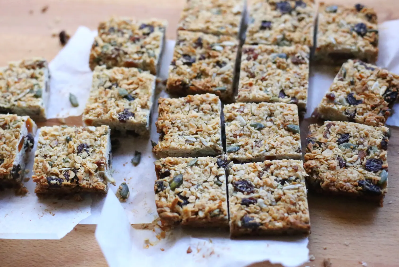 Oat_and_honey_seed_slice - CERES Fair Food